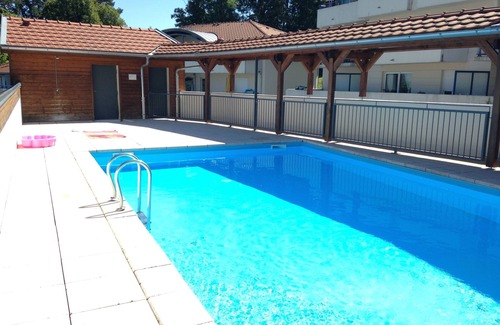 Publier Apartment | Appt F3 800m from Golf d'Evian, superb lake view in residence with swimming pool (4/6p)