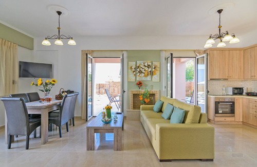 Adele Villa | Aprhodite villa, Private Pool, Near Amenities
