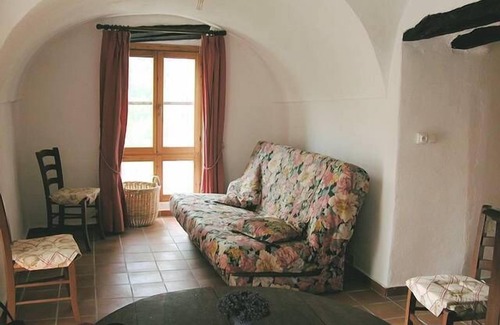 Apricale Apartment | Apricale - Southfacing Holidayflat with lovely Terrace (4 Persons/1 Bedrooms)