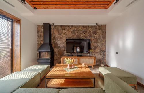 Byurakan Villa | Aprie Boutique Hotel