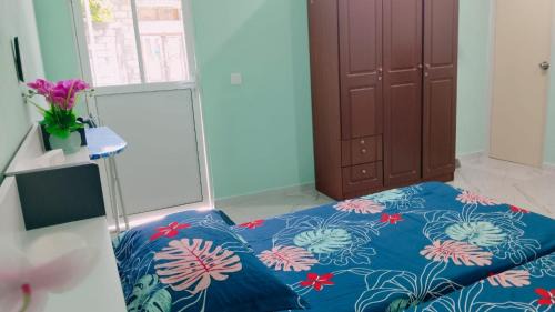 Velidhoo House | April Home