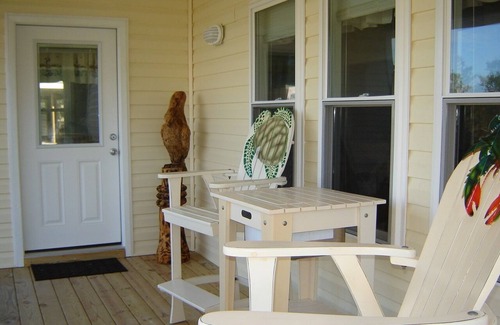 Brigands' Bay Cottage | April Spring Fishing Special : 100.00 night, 4 night min. Canal front cottage