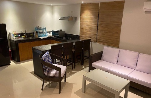 San Jose Villa | April Villa - Luxury 2 Bed, 2 Bath Apartment with Panoramic Ocean Views