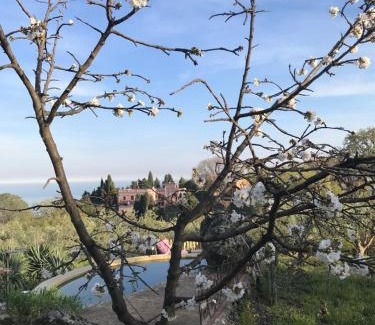 Presa Bed & Breakfast | Aprisa Garden