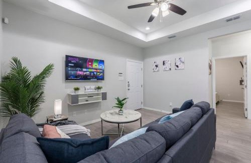 Pharr Apartment | Apt.2 Nice and Cozy 2bed 2bath