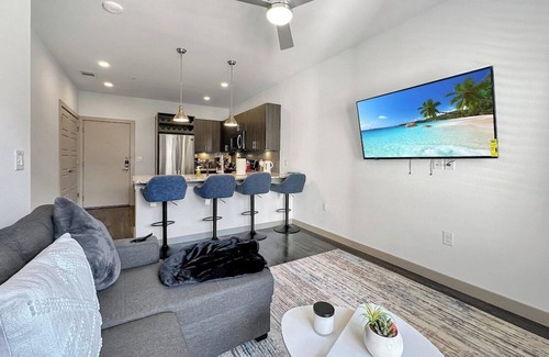 McKinney Apartment | Apt 308 · Luxury Queen Suite/Pool |Free Parking| Hwy121| TPC