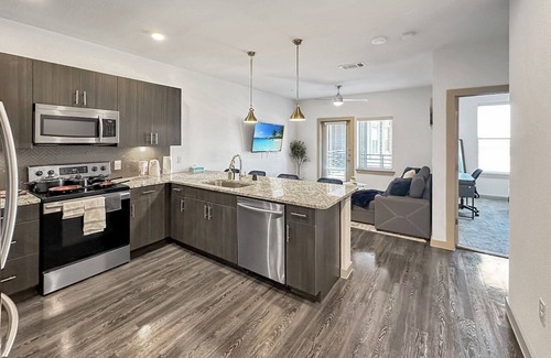 McKinney Apartment | Apt 355 · Luxury Queen unit/Pool | Free Parking |Hwy121| TPC