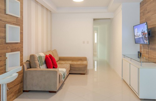 Andorinha Apartment | Apt 3R w/ bath, 150m from the beach, Itapema N1188