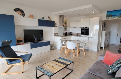 Pontaillac Apartment | Apt 4 pers, sea view, walking distance to beach.