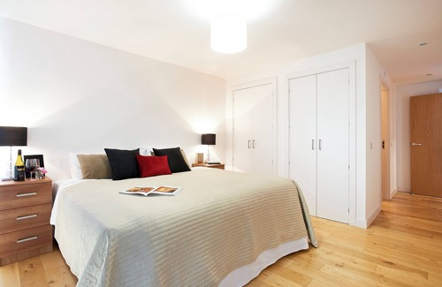 Watford Hotel | Apt 5 Clarendon Lofts Watford