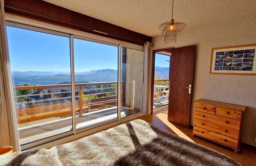 Saint-Michel-de-Chaillol Apartment | Apt 6 pers, south balcony, central, pets allowed, parking, WiFi, dishwasher