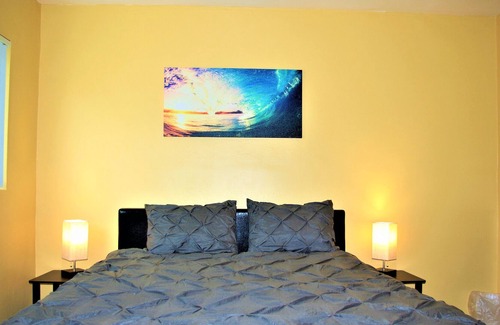 Logan Heights Apartment | Apt #7, 2 bedroom / 1 bathroom, 8 min to Downtown!