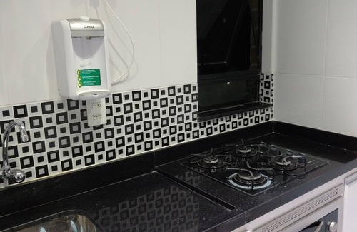 Braga Apartment | APT BAIRRO BRAGA NEAR PRAIA DO FORTE - WI-FI, NETFLIX CEL 21-99798 9913