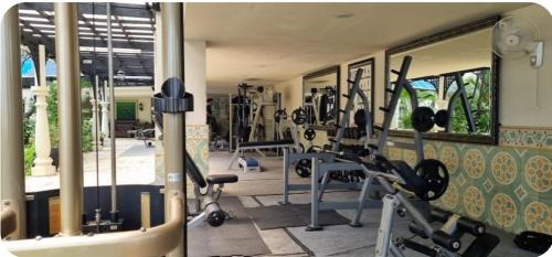 East Kuningan Apartment | Apt Bellagio 2 BR Gold With Wi-Fi, Pool & Netflix