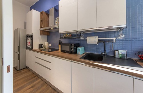 Santo Stefano Apartment | Apt. HouSmart Dagnini 22