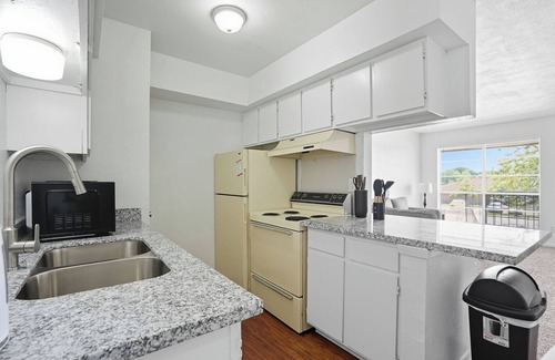 Southwood Valley Apartment | Apt. In college Station TX Mins to major hospitals and A&M U