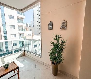 Praia do Morro Apartment | Apt na Praia do Morro,2 quadras do mar,com Garagem