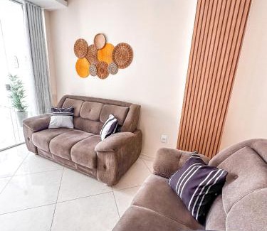 Praia do Morro Apartment | Apt na Praia do Morro,2 quadras do mar,com Garagem