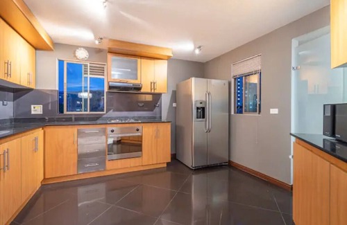 Los Naranjos Condo | Apt near el tesoro w/ wonderful view of the city