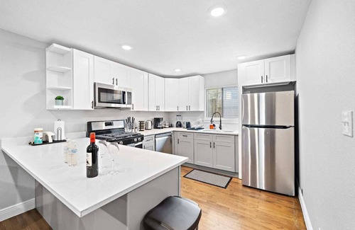 MacGregor Apartment | Apt Nr Med Center Zoo Museum | Games BBQ Fire Pit