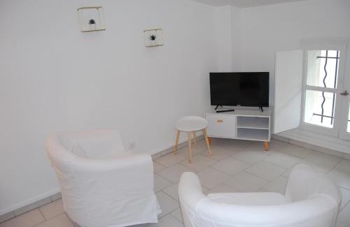 Moissac Apartment | Apt T1 Cosy et ambiance Zen "Cottage de Moissac"