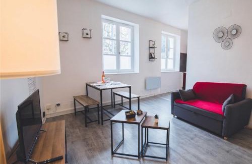 Moissac Apartment | Apt T2 en RDC style industriel "Cottage de Moissac"