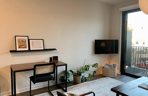 Brown Deer Apartment | Apt