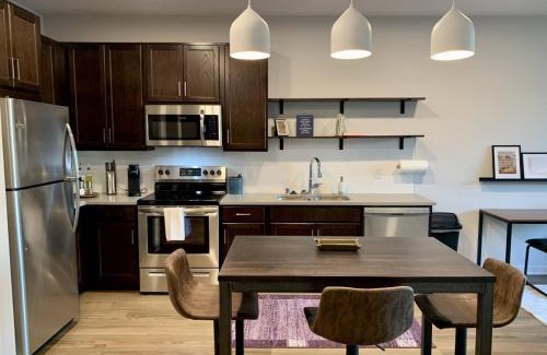 Brown Deer Apartment | Apt