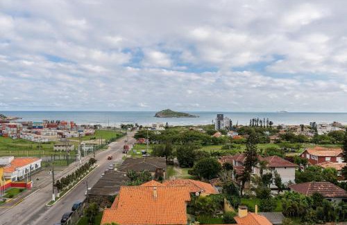 Centro Apartment | Apt w/balcony and BBQ 500m from the beach RML605