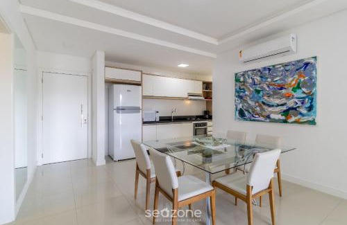Jurere Apartment | Apt w/BBQ 1km from Jurerê Beach - LES106
