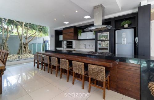 Florianopolis Apartment | Apt with Charming Sea View in Itacorubi CMR204