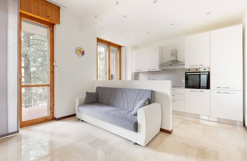 Precotto Apartment | APT with terrace in Milan- Greco Pirelli!