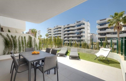 Els Arenals del Sol Apartment | Aptmt. Arenales Playa del Sol - Modernes Apartment in Wunderschöner Wohnanlage