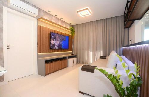 Cachoeira do Bom Jesus Apartment | Apto 100m da Praia Com Piscina Aquecida e Lazer