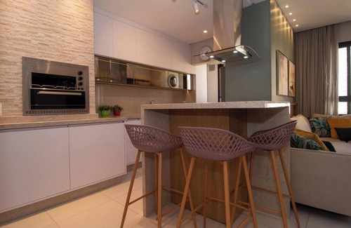 Nacoes Apartment | Apto a 5min da Praia, 10min da Roda Gigante P1309