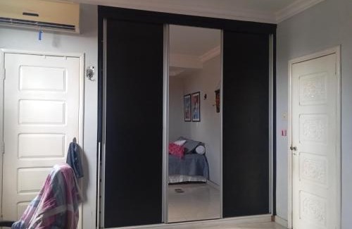 Cidade Velha Apartment | Apto amplo e mobiliado