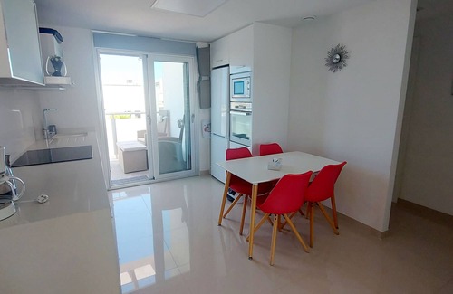 Los Altos Apartment | Apto. Atico Punta prima Amay quinto