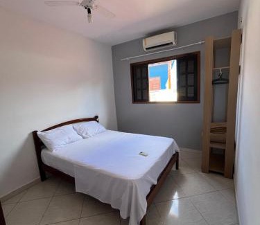 Estufa I Apartment | Apto bem equipado, com 2 quartos acomoda até 6 pessoas confortavelmente