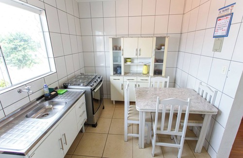 Uvaranas Apartment | Apto com ótima localização - Uvaranas,Ponta Grossa