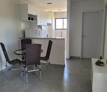 Barbalha Apartment | Apto com dois quartos com cama e ar