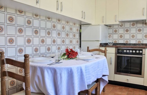 Castillo Siete Villas Apartment | Apto con jardín compartido - Villa Currina 7801