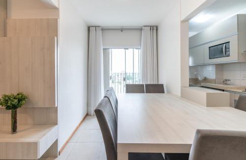 Barra Velha Apartment | Apto em Barra Velha 340m da PRAIA com SACADA com CHURRASQUEIRA, AR CONDICIONADO WI-FI, PISCINA, PORTARIA 24h, ACADEMIA MINI MERCADO e vaga de GARAGEM