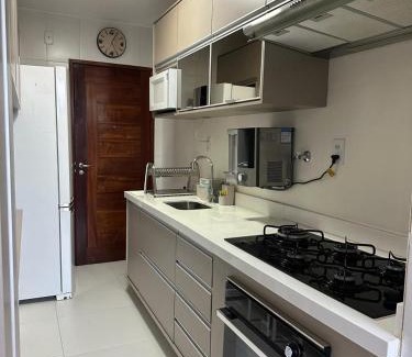 Coroa do Meio Apartment | Apto Família Shopping Riomar