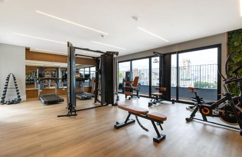 Bigorrilho Apartment | Apto Luxo 1Q Varanda, Piscina, Academia e Garagem