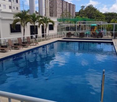 Portal do Sol Apartment | Apto mobiliado e aconchegante - 3 quartos e 4 camas - Lazer completo e localização privilegiada