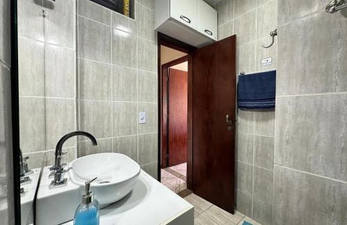 Balneario Remanso Apartment | Apto na beira da praia do Centro | ROMM207