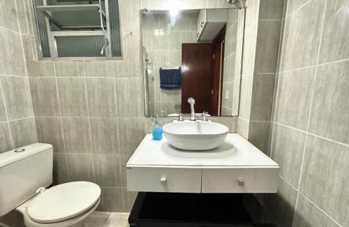 Balneario Remanso Apartment | Apto na beira da praia do Centro | ROMM207