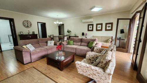 Capivari Apartment | Apto no centro turístico Capivari (150m do Baden)