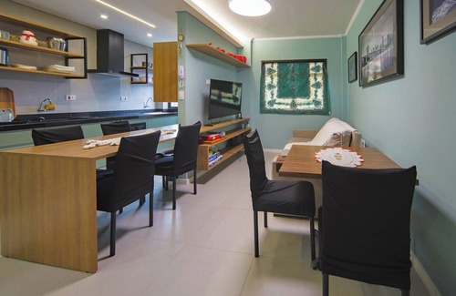 Vila Balnearia Apartment | Apto pet friendly com garagem a 100m do mar