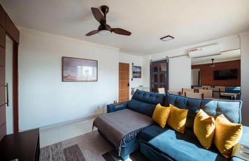 Manaira Apartment | Apto Pet-friendly c piscina, wi-fi, ar e garagem